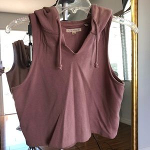 Sleeveless Crop Hoodie